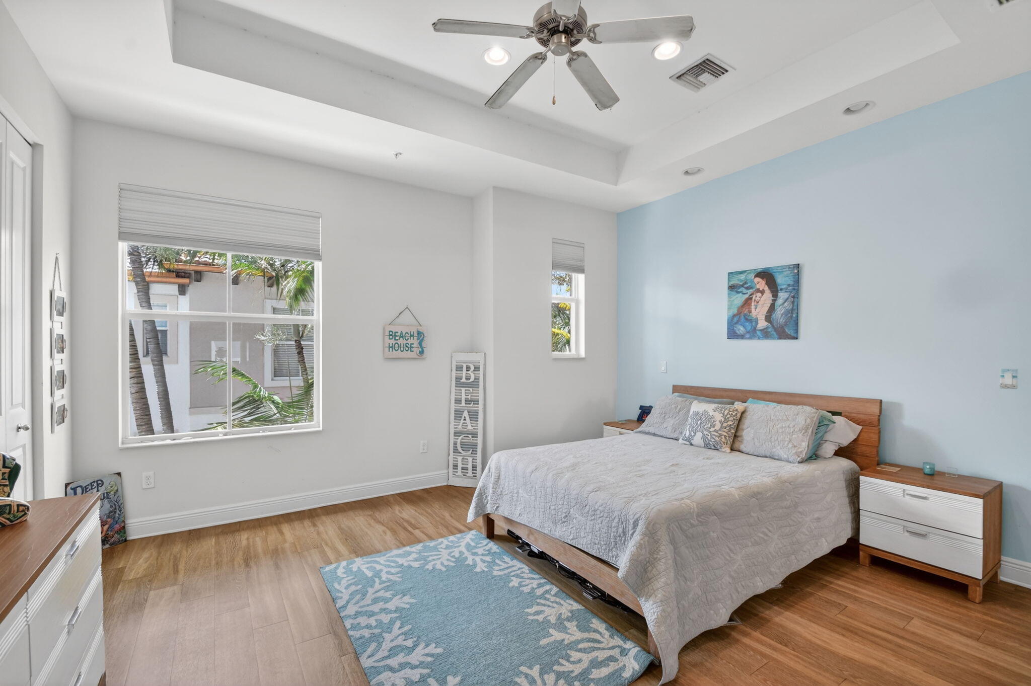 PENINSULA ON THE INTRACOASTAL CONDO - Residential