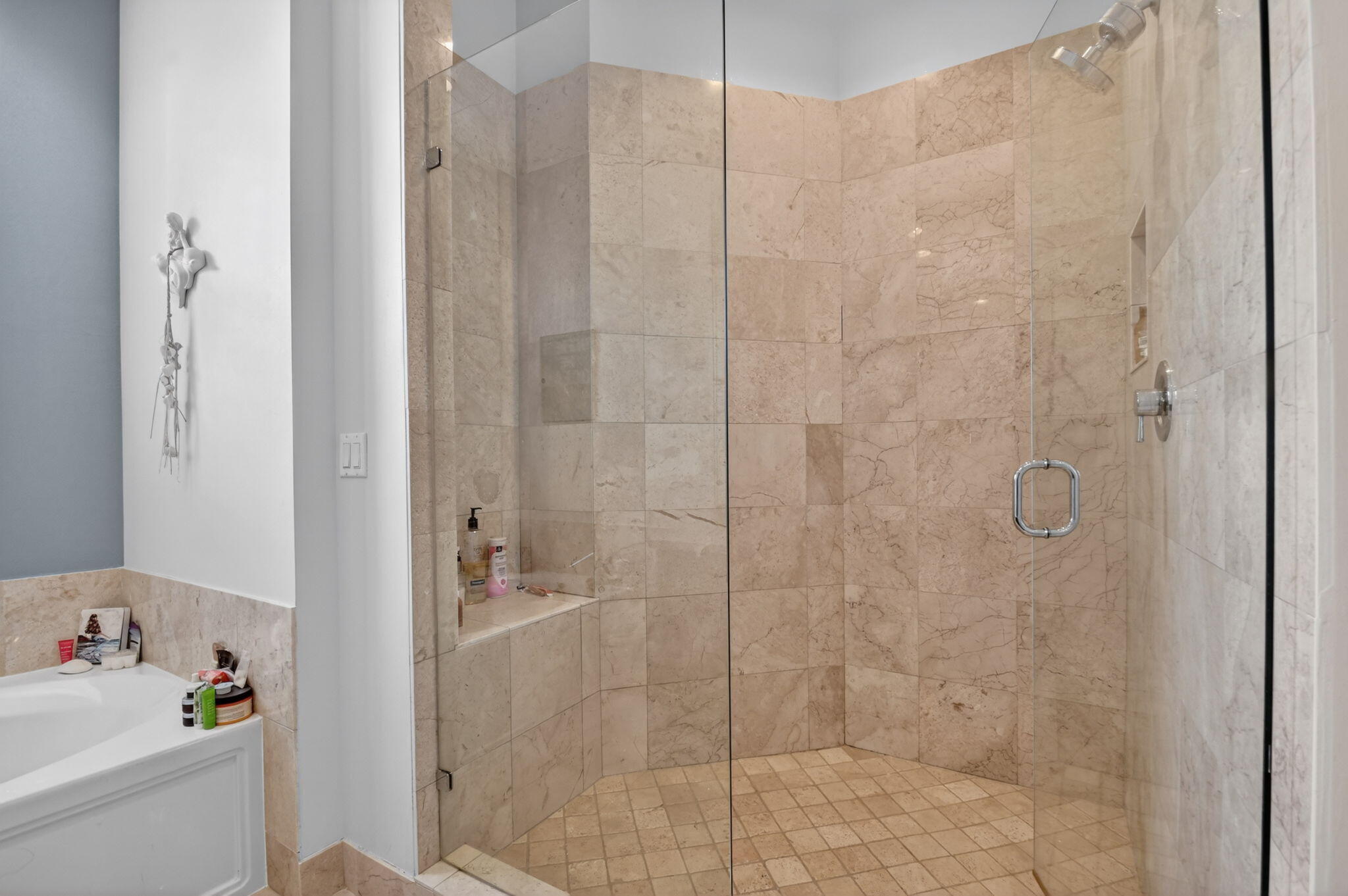 PENINSULA ON THE INTRACOASTAL CONDO - Residential