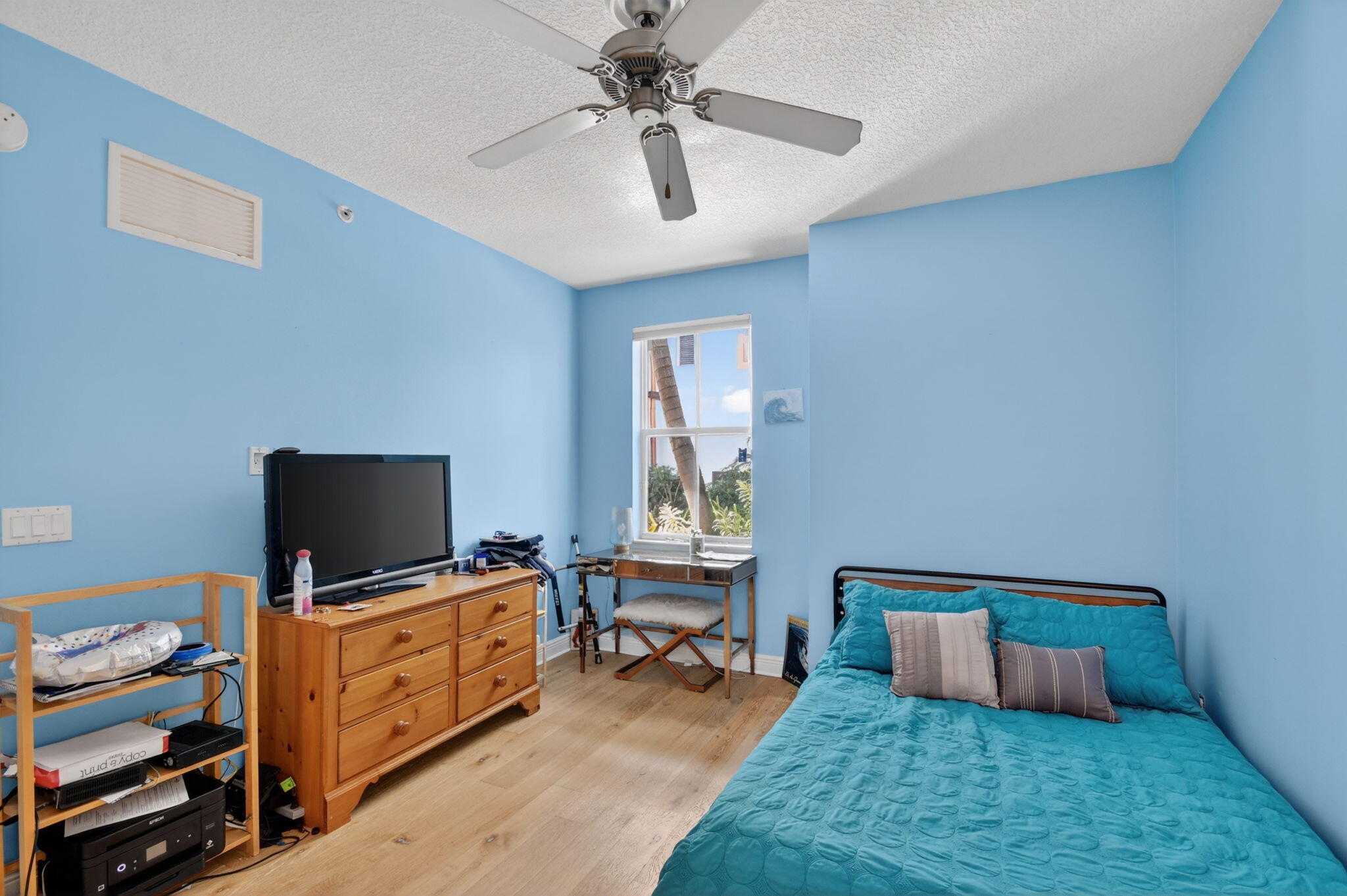 PENINSULA ON THE INTRACOASTAL CONDO - Residential