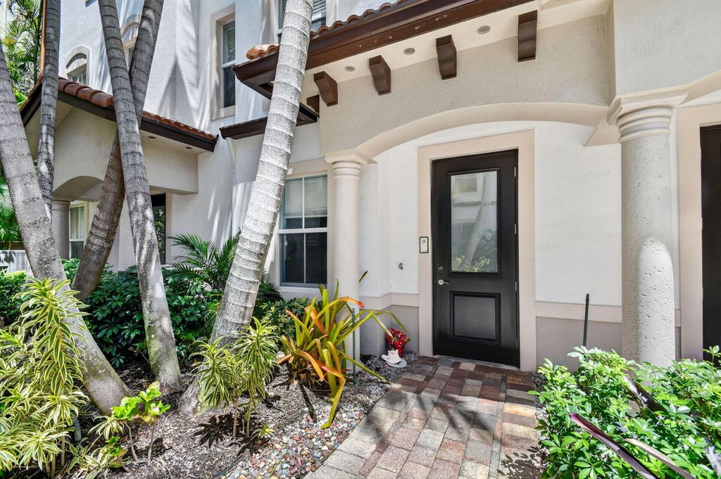 Photo of 2886 S Federal Highway, Boynton Beach, FL 33435 (MLS # B26015788)