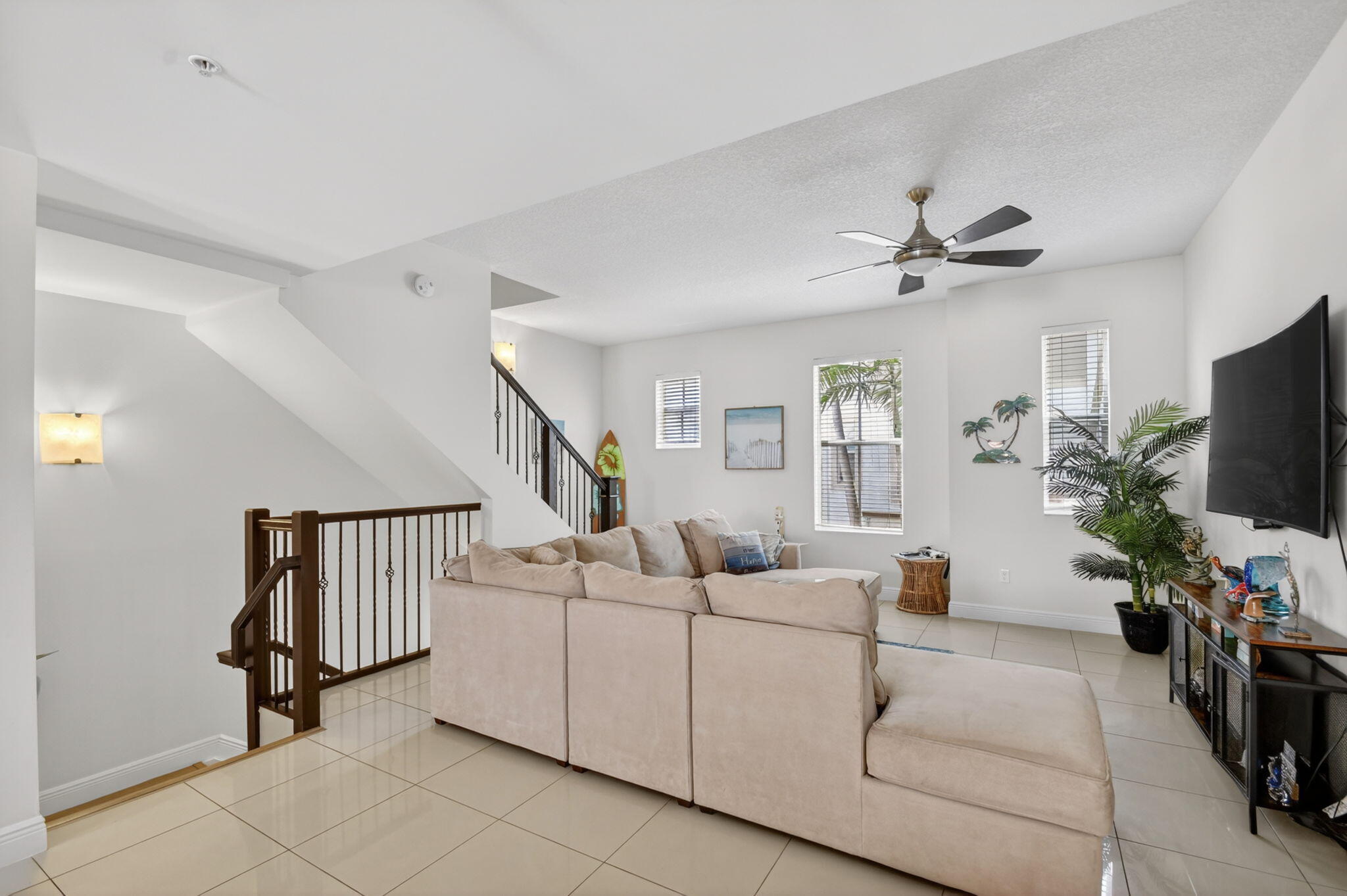 PENINSULA ON THE INTRACOASTAL CONDO - Residential