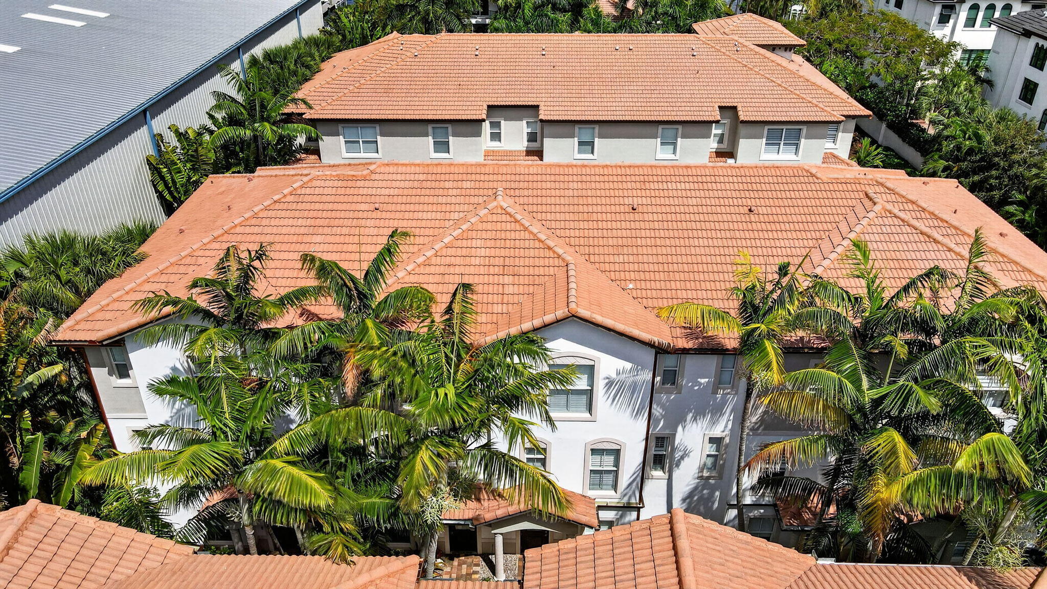 PENINSULA ON THE INTRACOASTAL CONDO - Residential