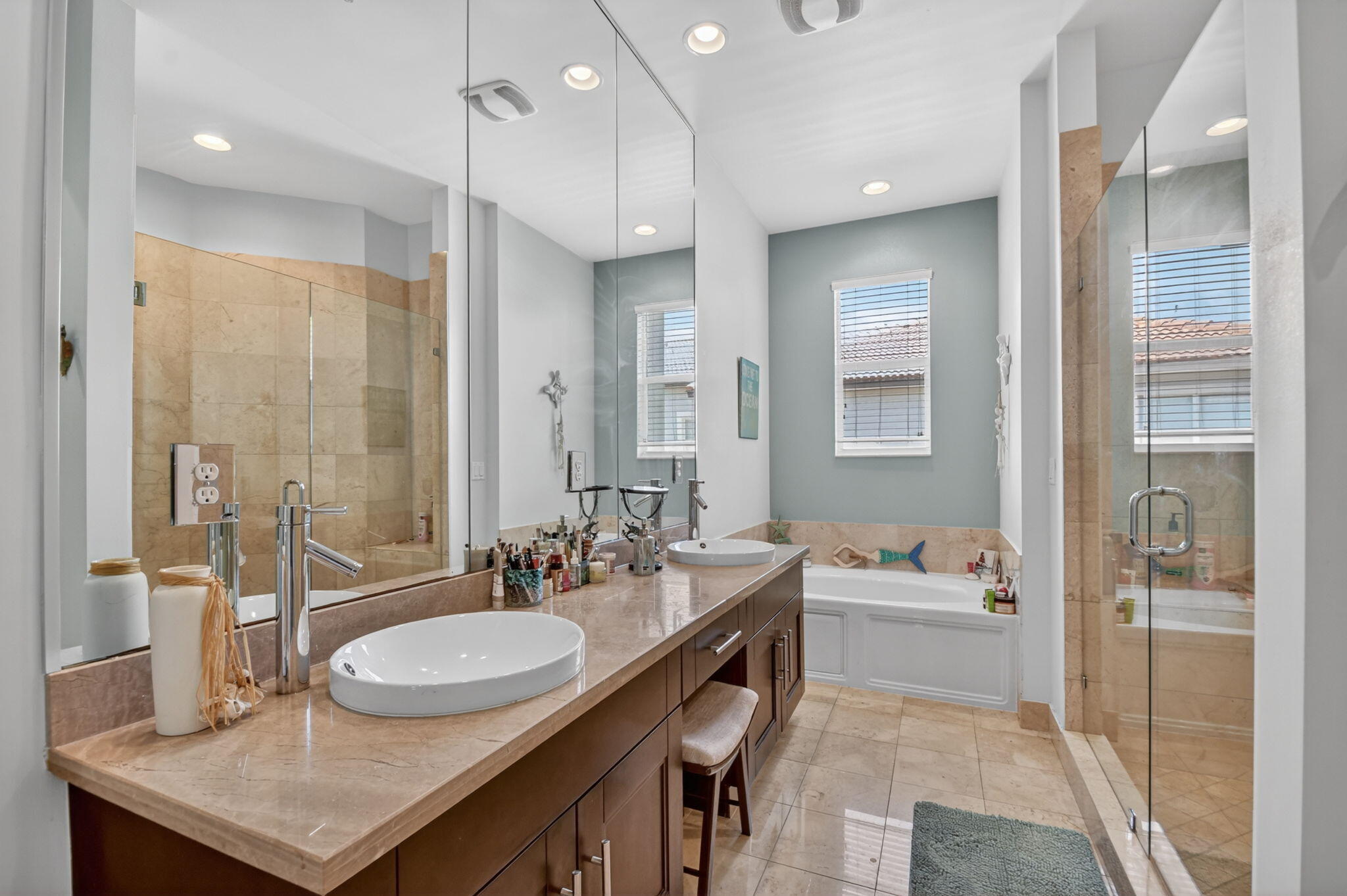 PENINSULA ON THE INTRACOASTAL CONDO - Residential