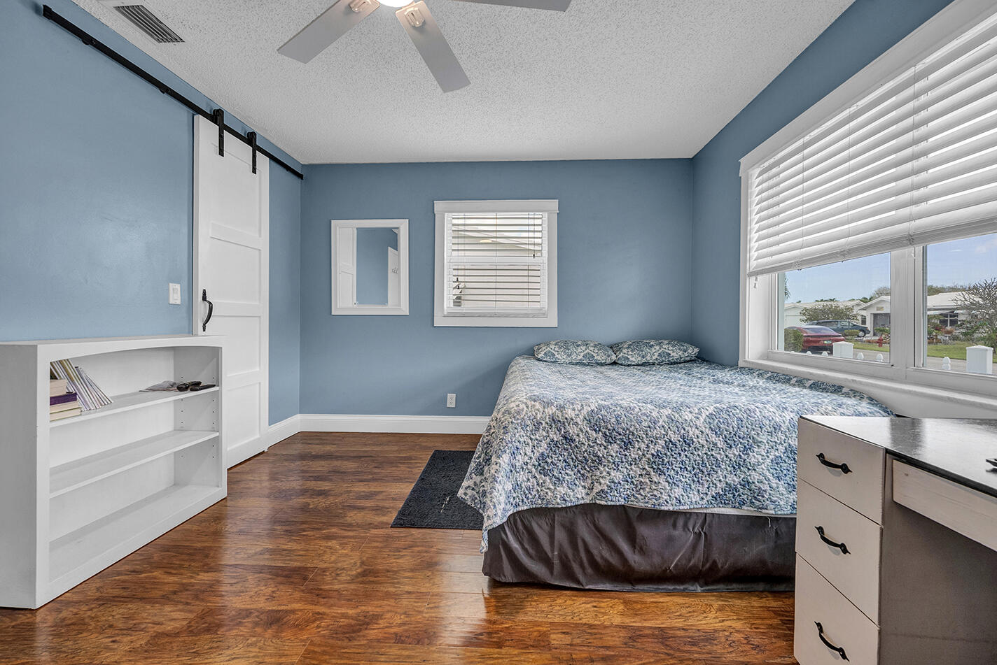 PALM BEACH LEISUREVILLE SEC 10 - Residential