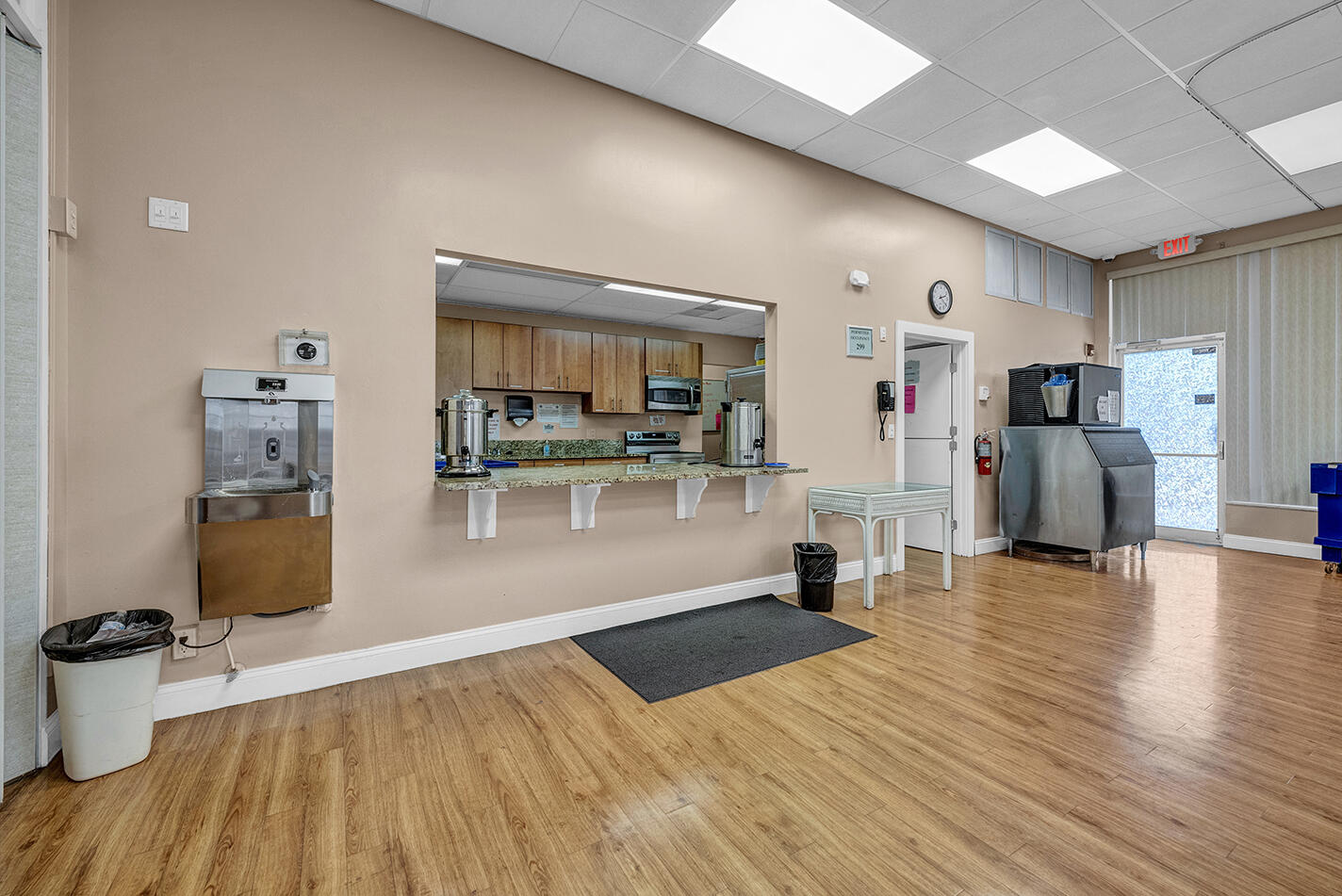 PALM BEACH LEISUREVILLE SEC 10 - Residential