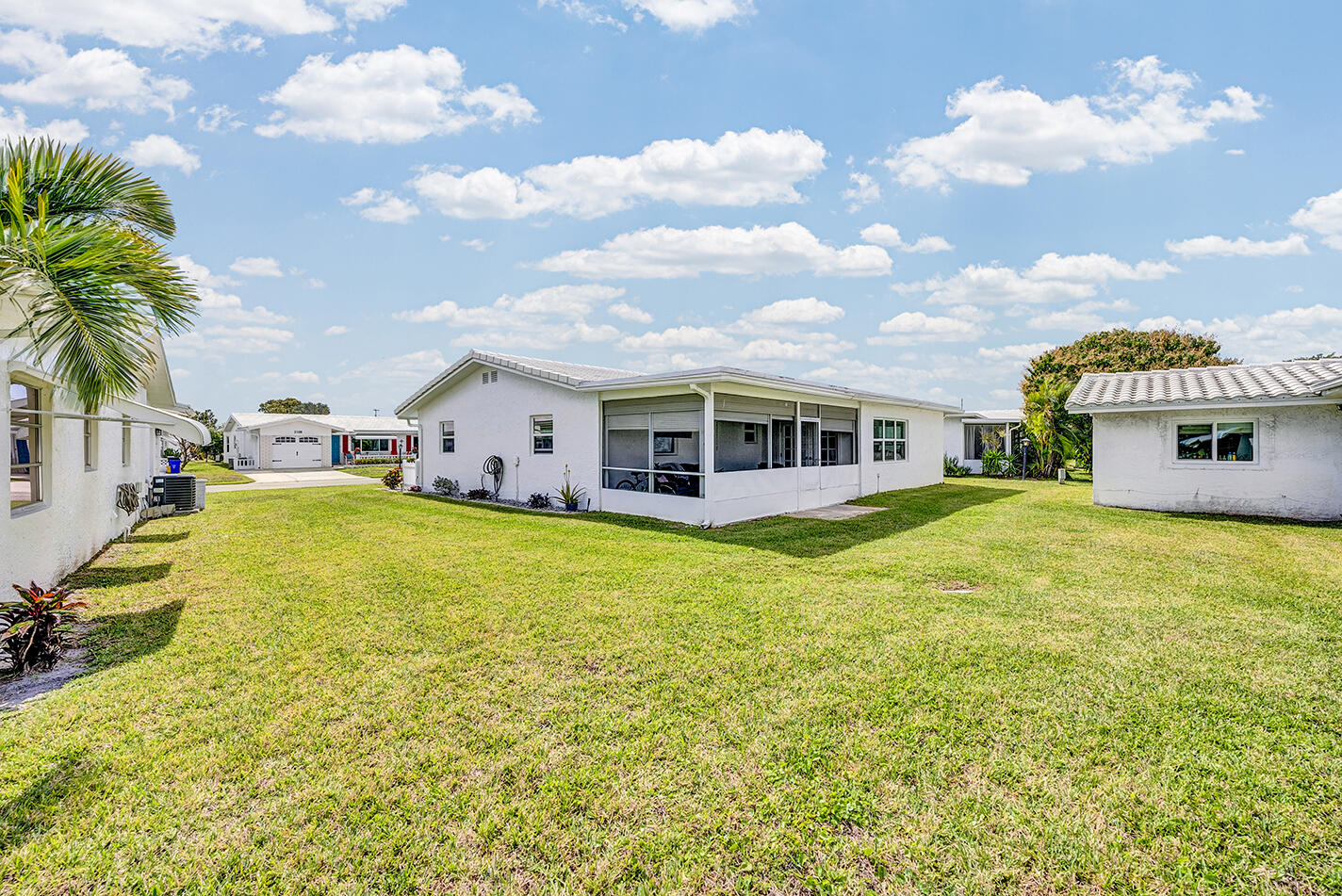 PALM BEACH LEISUREVILLE SEC 10 - Residential