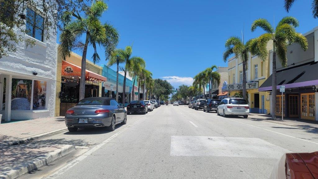 TOWNSITE APTS XV CONDO - Residential Lease