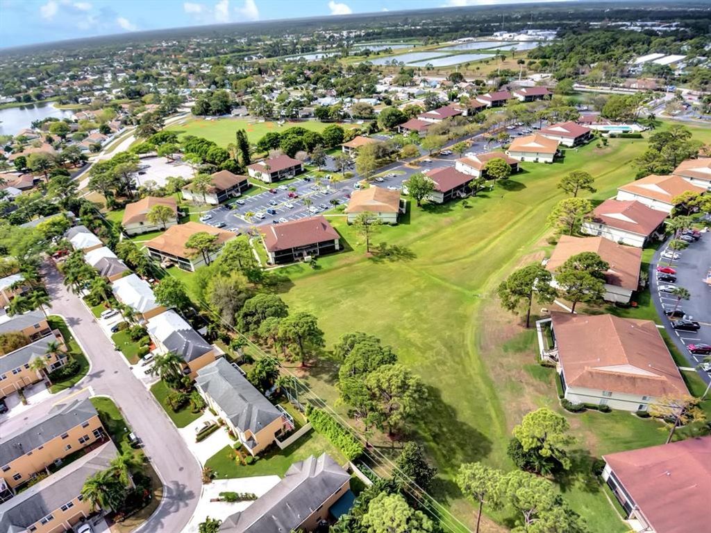 Photo of 6313 Chasewood Drive #C, Jupiter, FL 33458 (MLS # R10697320)