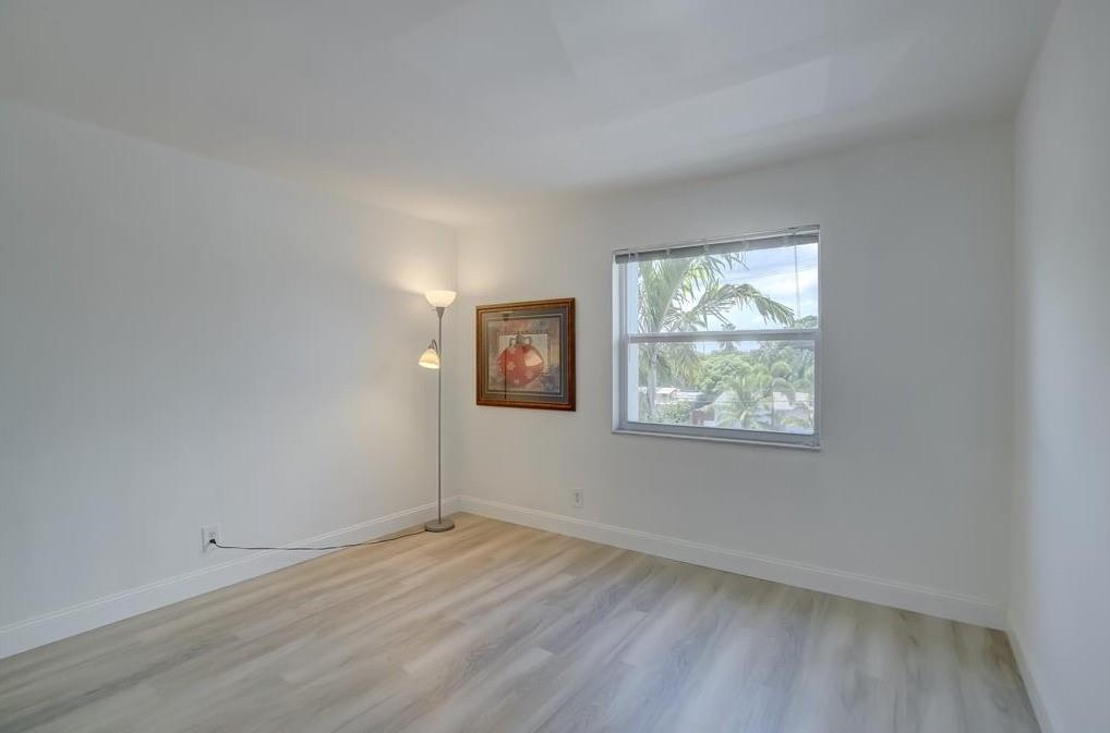 River Shores Condo - Residential Lease