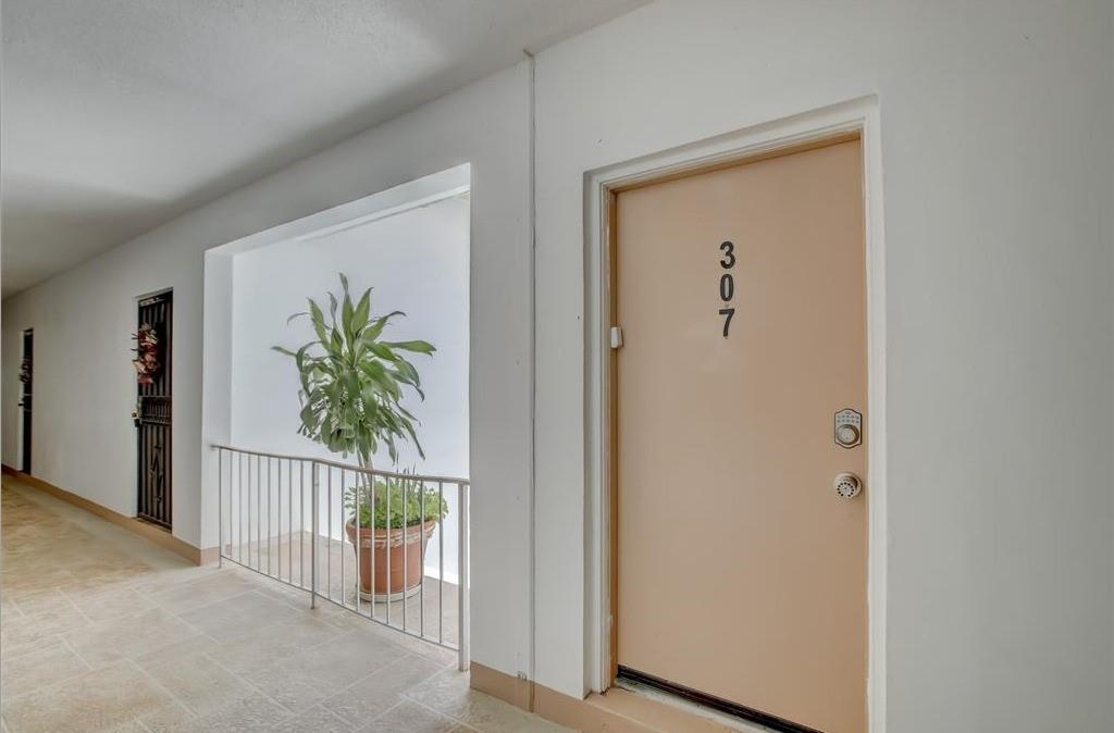 River Shores Condo - Residential Lease