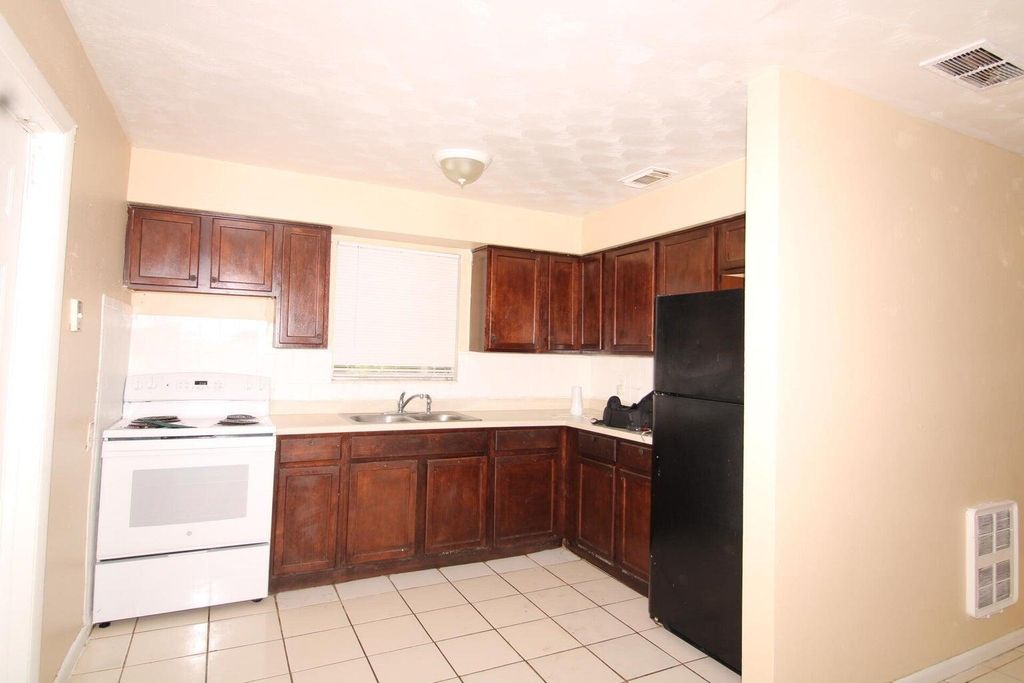 Photo of 1244 W 23rd Street, Riviera Beach, FL 33404 (MLS # R11167310)