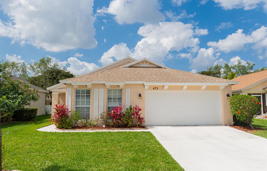LAKE FOREST! WONDERFUL 3/2/2 FEATURES MANY UPGRADES LIKE CROWN MOLDING, NEWER FIXTURES, LIGHTS, FRESH PAINT IN/OUT, 2020 A/C. NEWER KITCHEN HAS GRANITE COUNTERS, STAINLESS APPLIANCES. TILED FLOORS IN THE MAIN AREAS. ROOMY COVERED AND SCREENED LANAI. SAUNA NEGOTIABLE! AFFORDABLE HOA DUES PROVIDE FULL LAWN CARE, TWO COMMUNITY POOLS, FITNESS CENTER, CABLE, INTERNET. CLOSE TO ALL ST LUCIE WEST HAS TO OFFER!