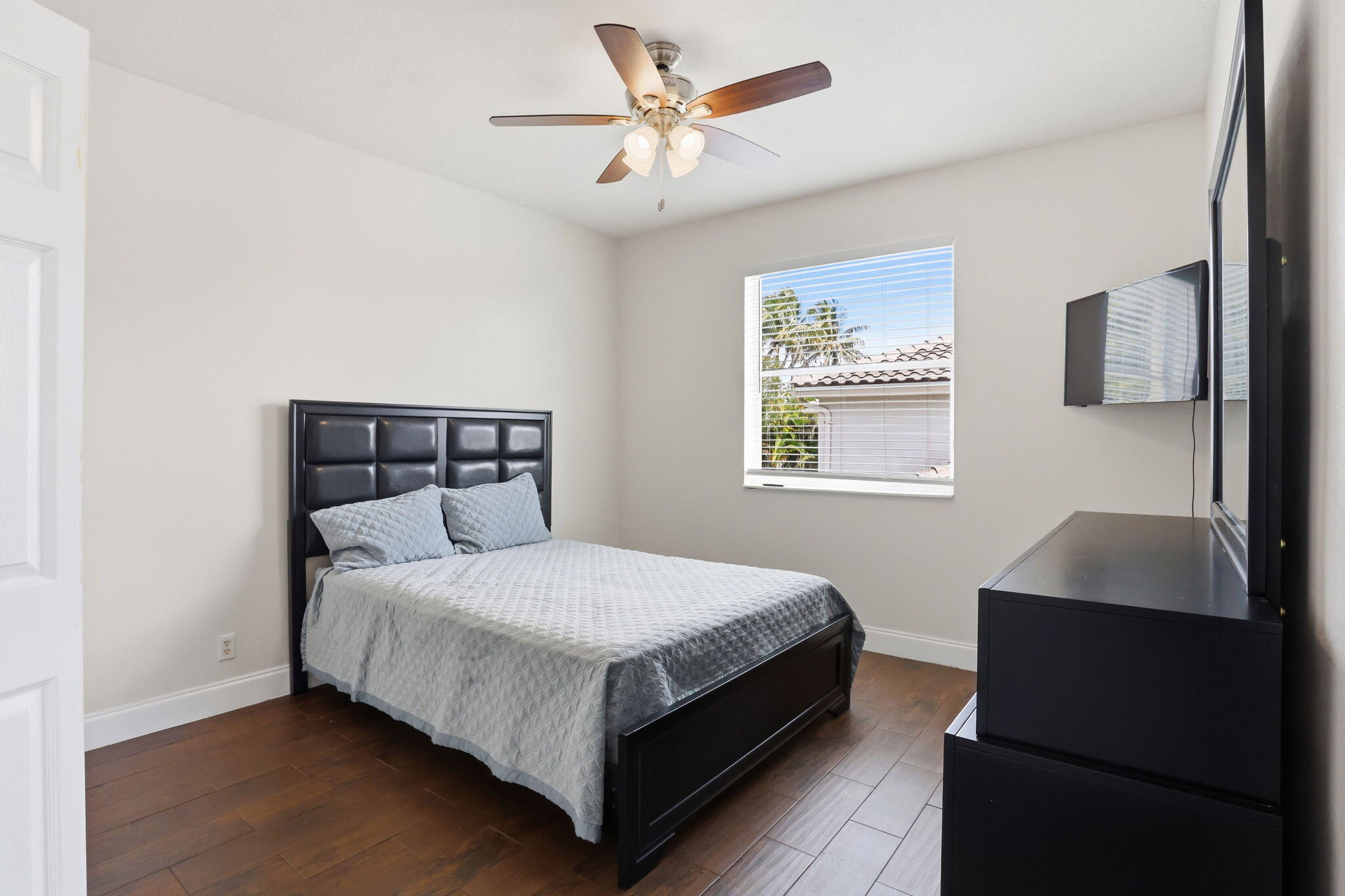 VILLAGES OF WINDSOR 1 - Residential