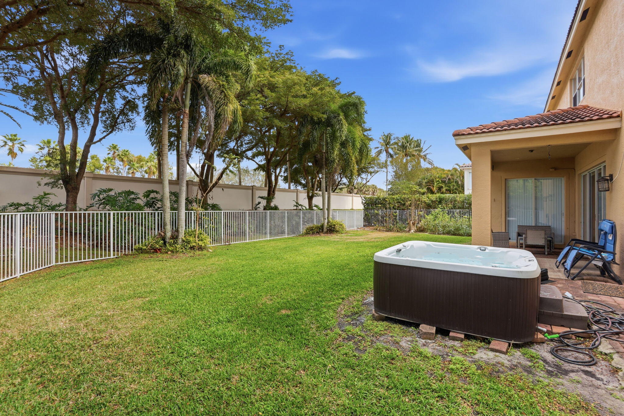 VILLAGES OF WINDSOR 1 - Residential