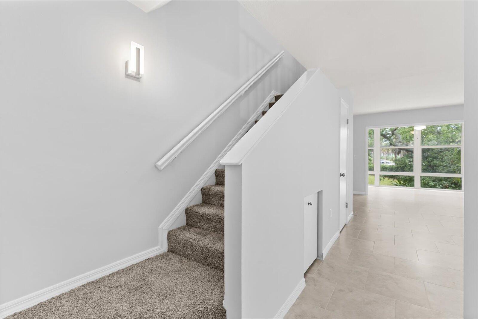 PINETREE VILLAGE - Residential