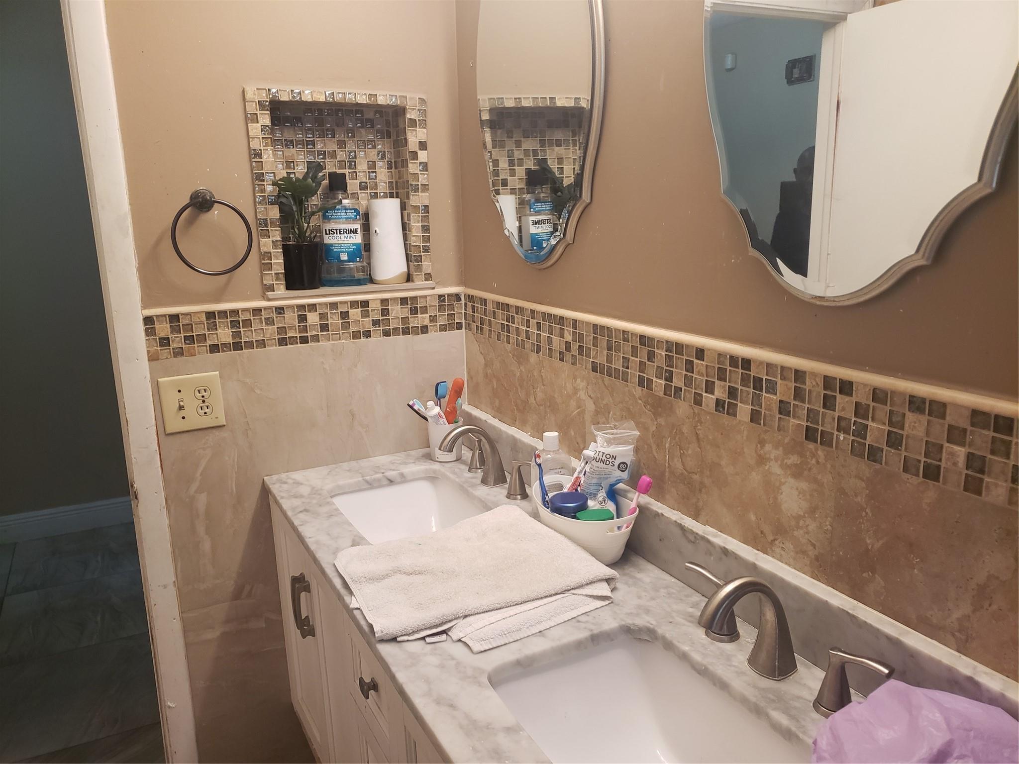 Rolling Oaks Estates - Residential