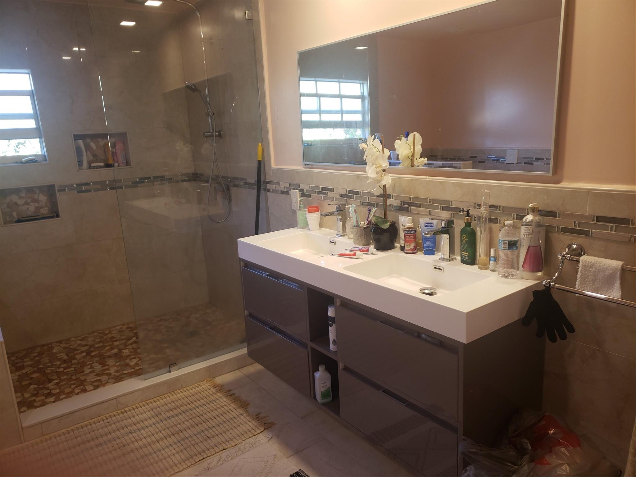 Rolling Oaks Estates - Residential