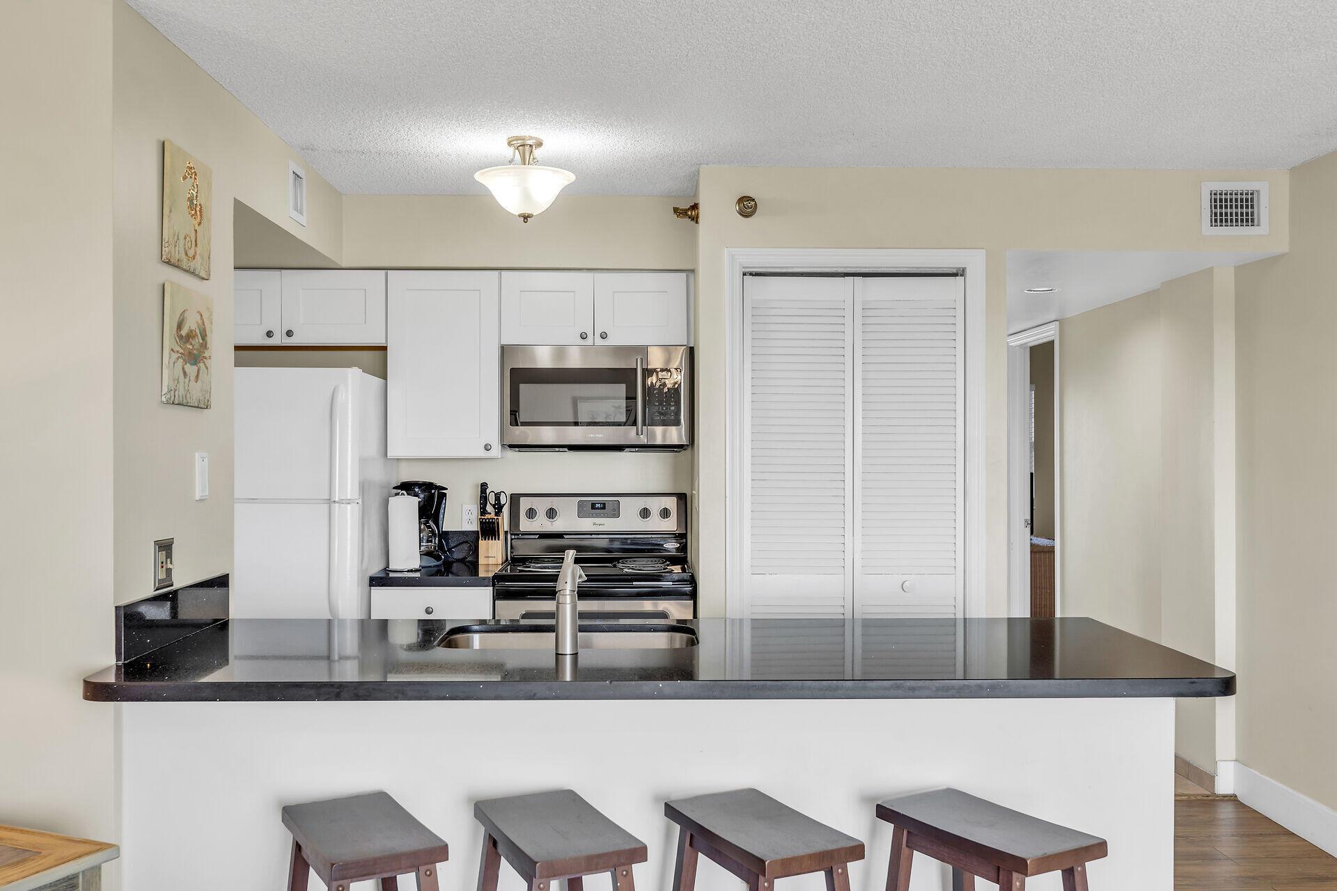 Ocean Pointe Suites - Residential