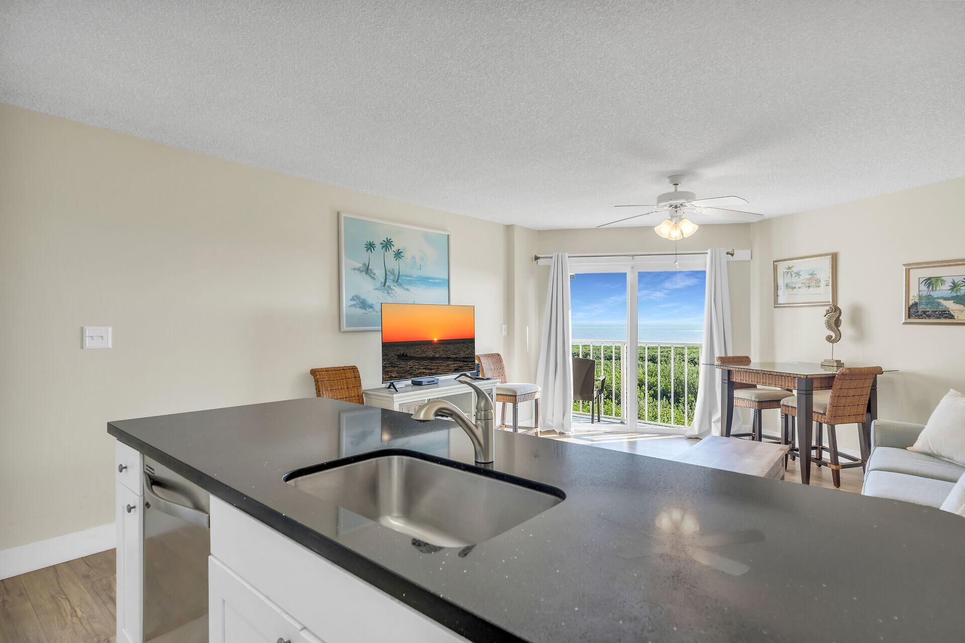 Ocean Pointe Suites - Residential