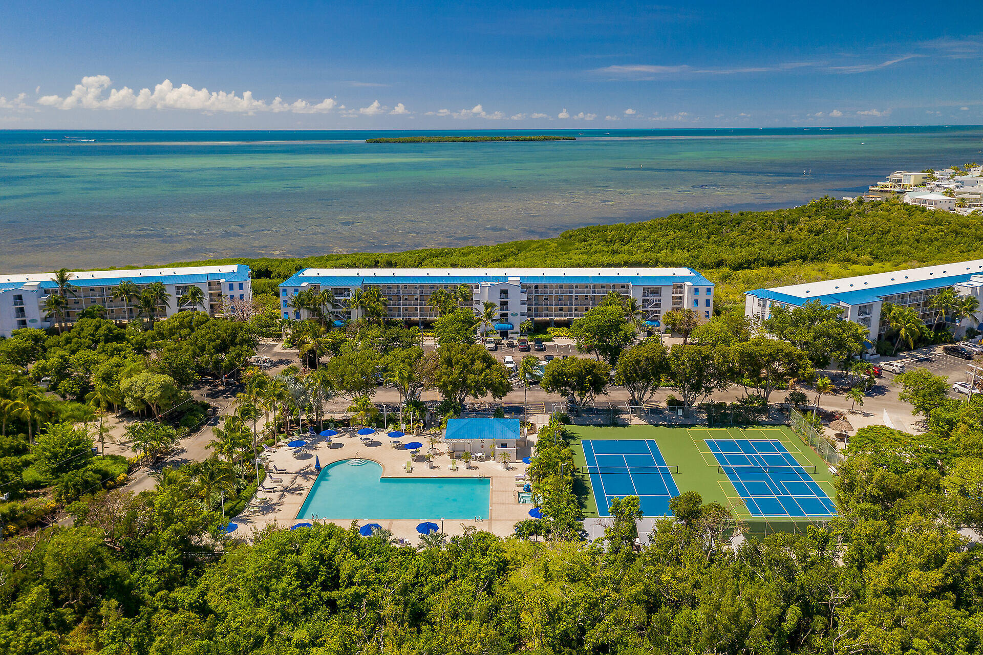 Ocean Pointe Suites - Residential