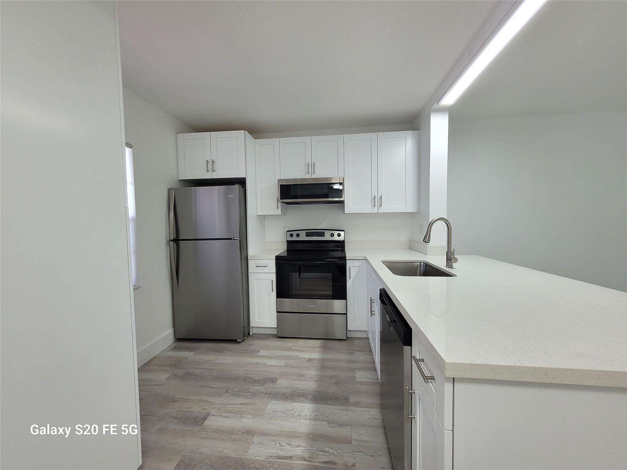 Palm Village Condo - Residential Lease