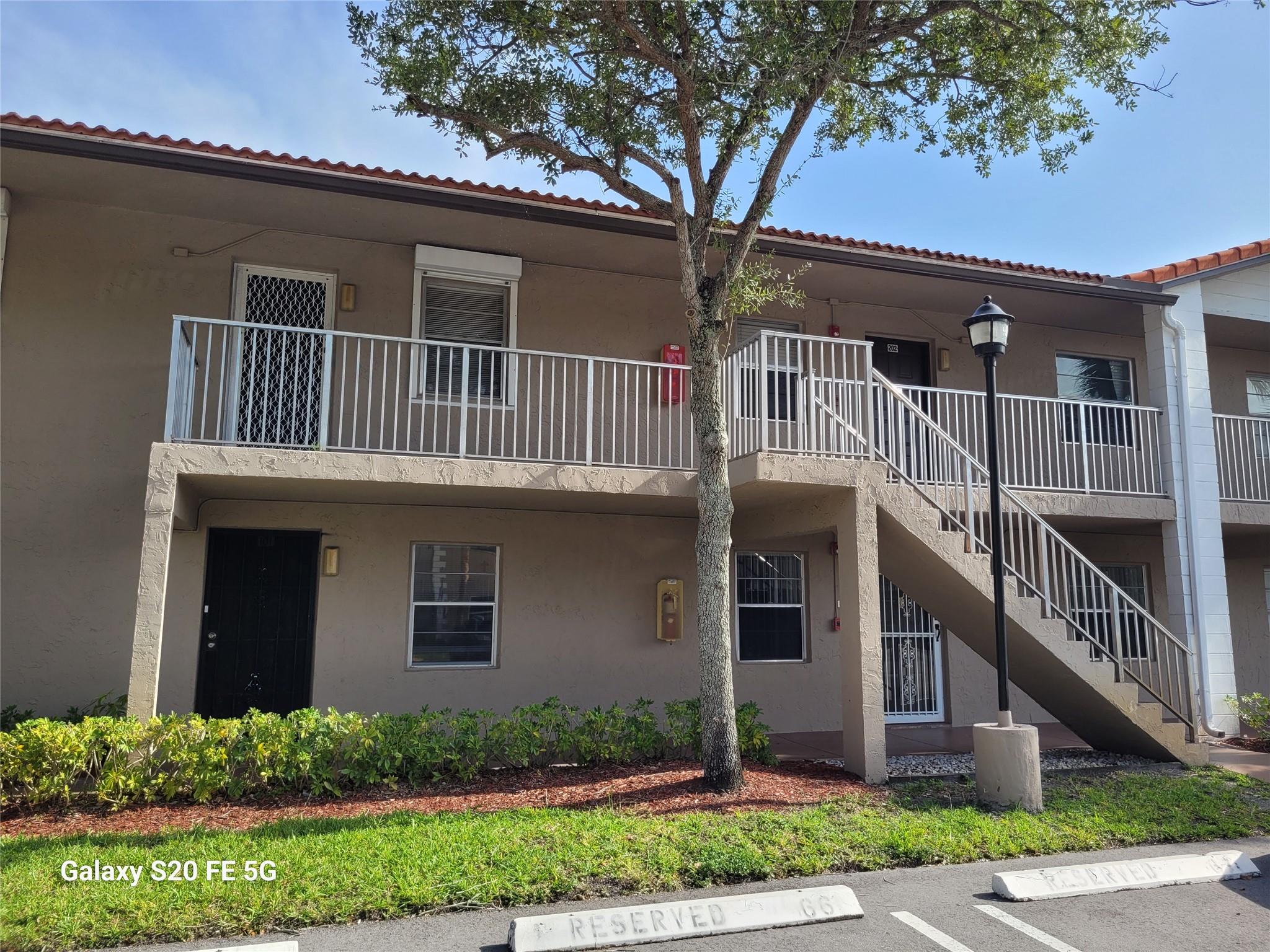 Palm Village Condo - Residential Lease