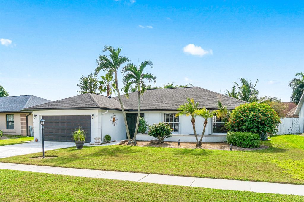 Photo of 8412 White Egret Way, Lake Worth, FL 33467 (MLS # R11133355)