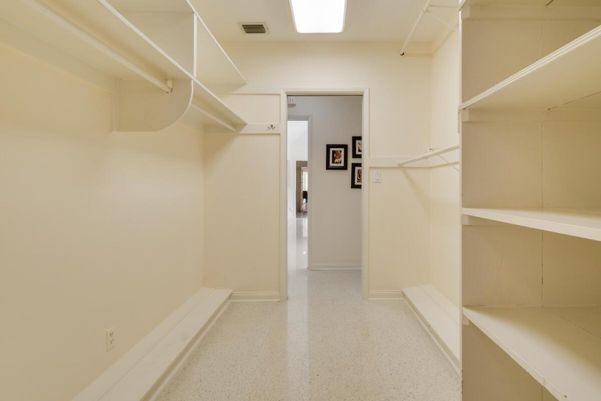 JUPITER INLET BEACH COLON - Residential