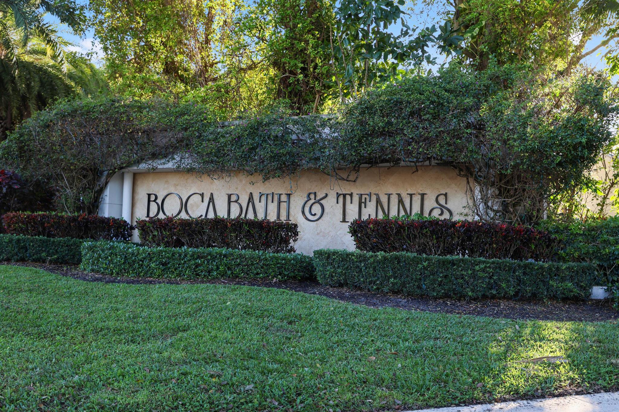 BOCA RATON BATH & TENNIS - Residential