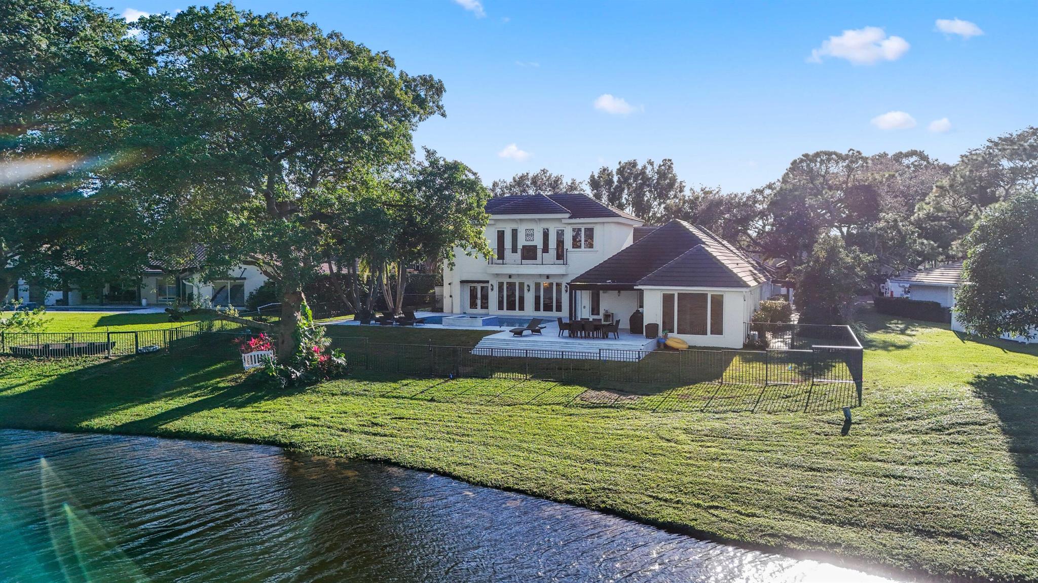 BOCA RATON BATH & TENNIS - Residential