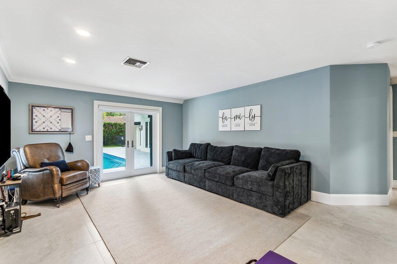 BOCA RATON BATH & TENNIS - Residential