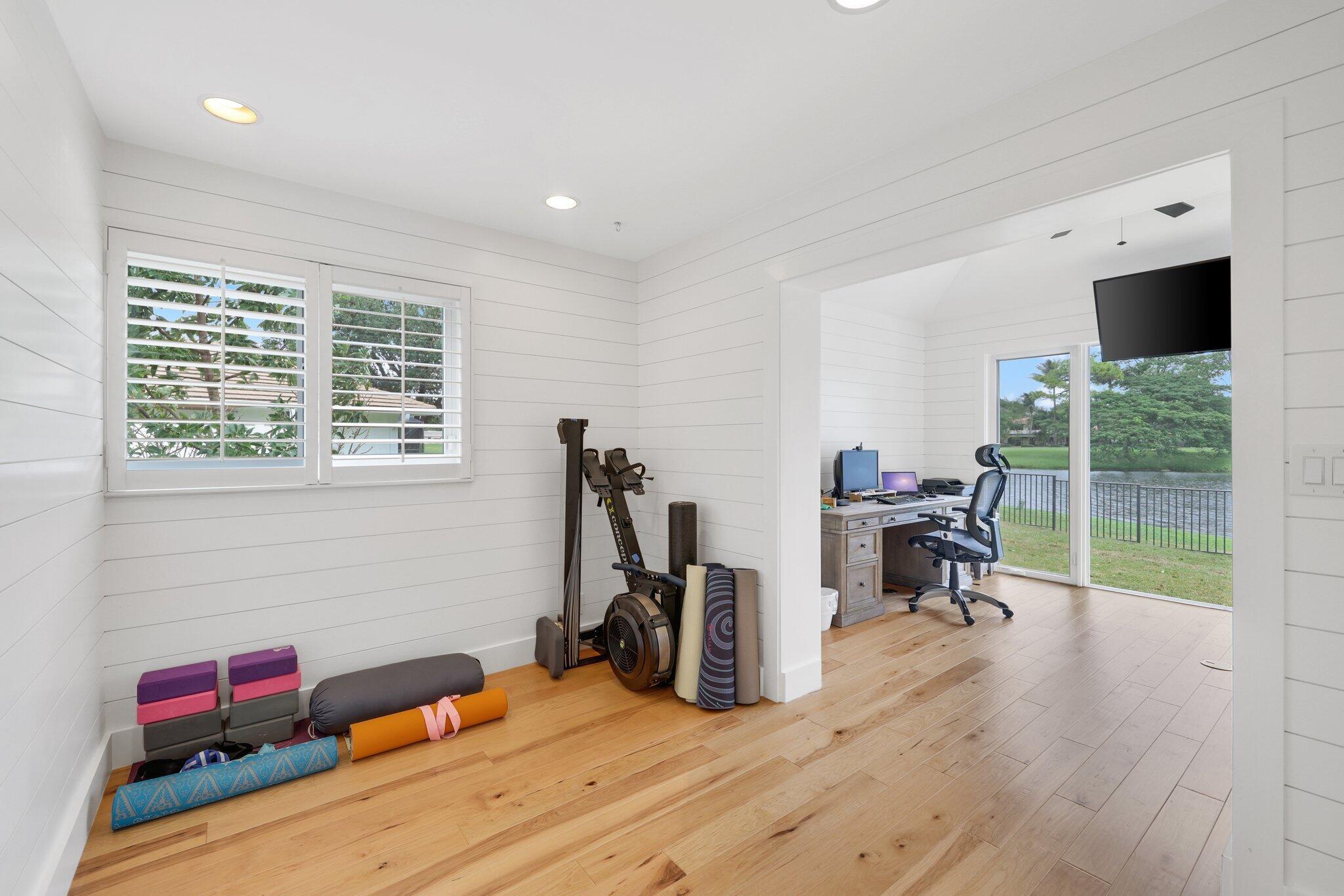 BOCA RATON BATH & TENNIS - Residential