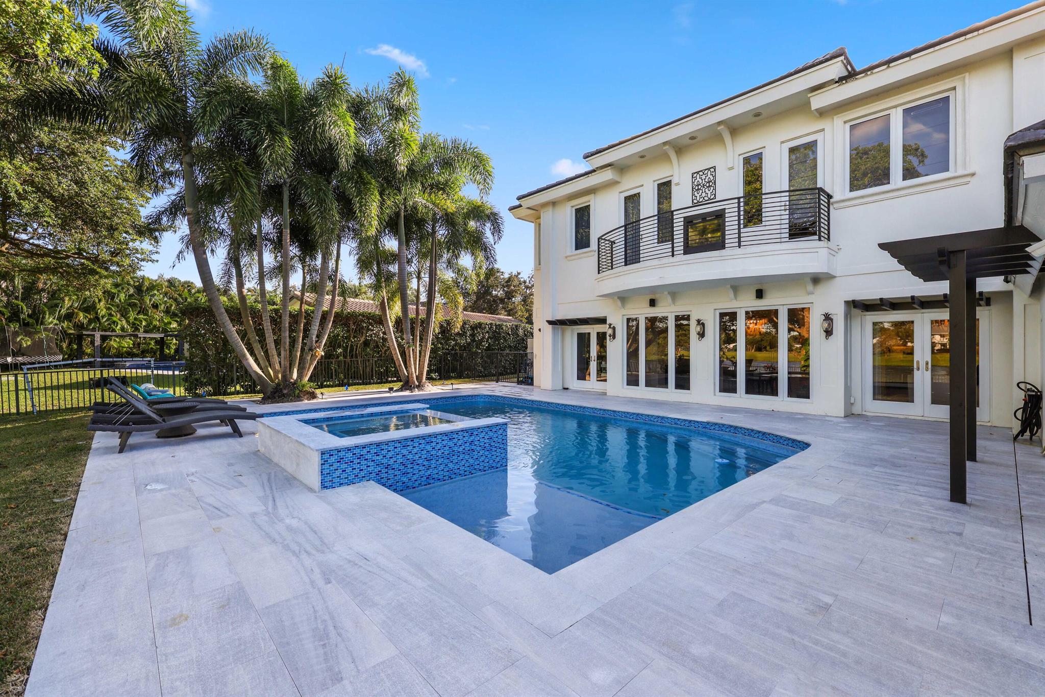 BOCA RATON BATH & TENNIS - Residential