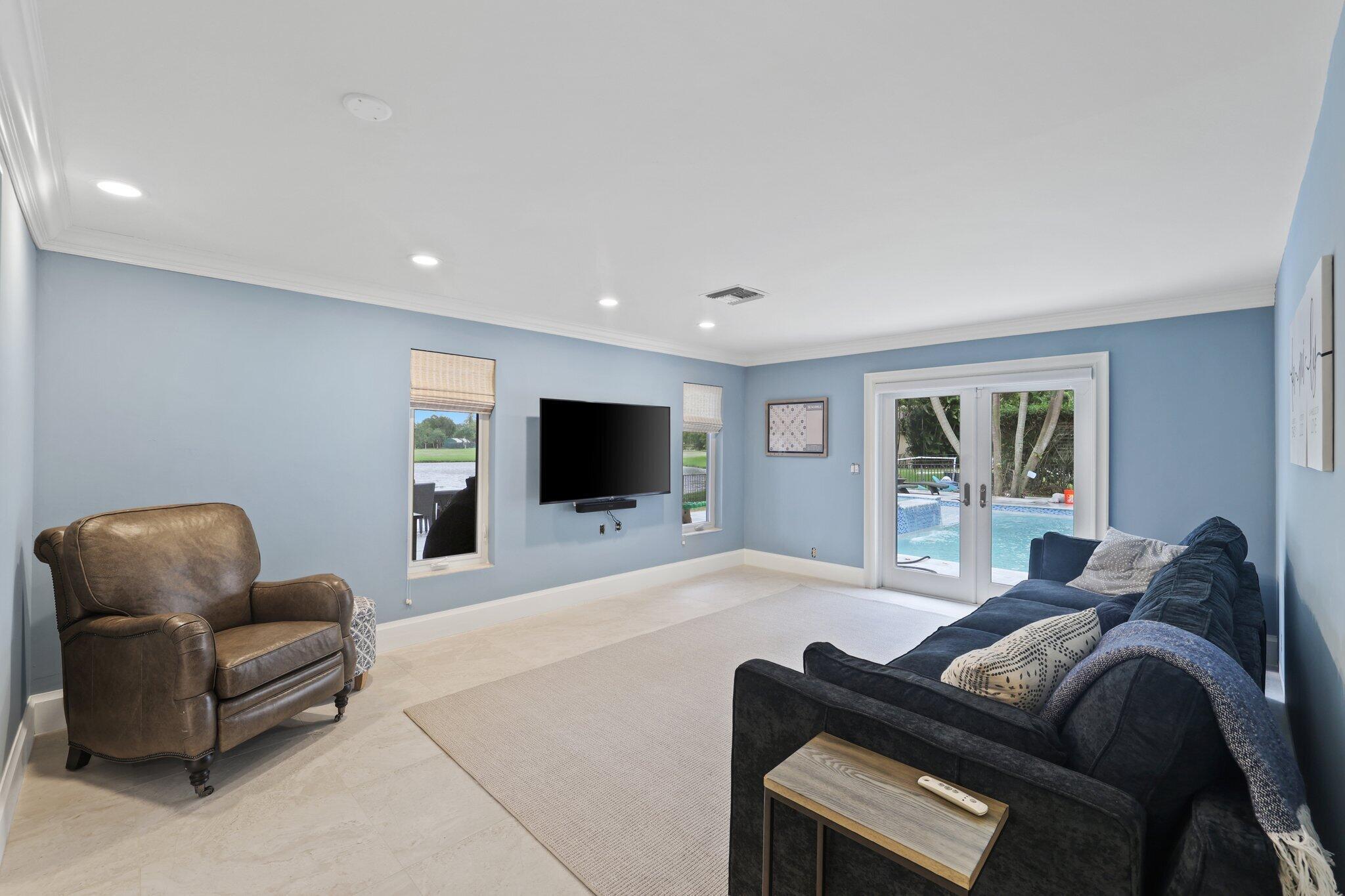 BOCA RATON BATH & TENNIS - Residential