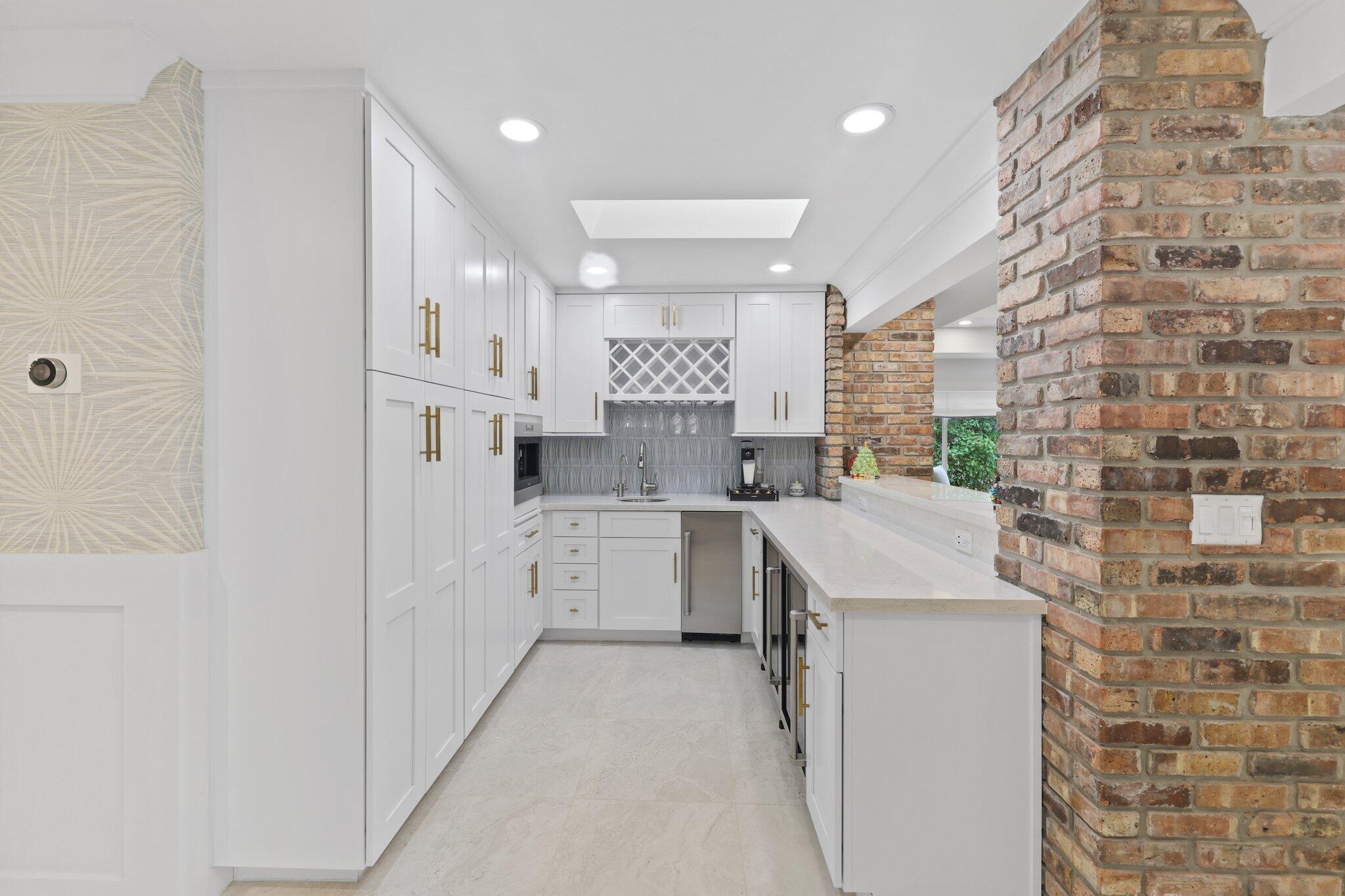 BOCA RATON BATH & TENNIS - Residential