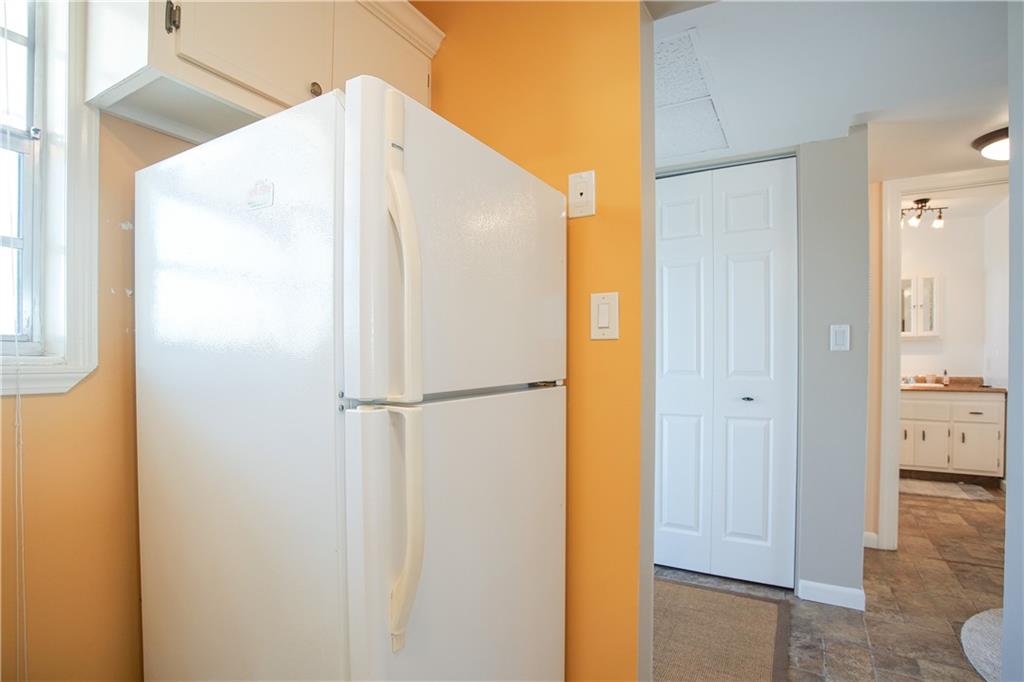 LAUDERHILL EAST - Residential