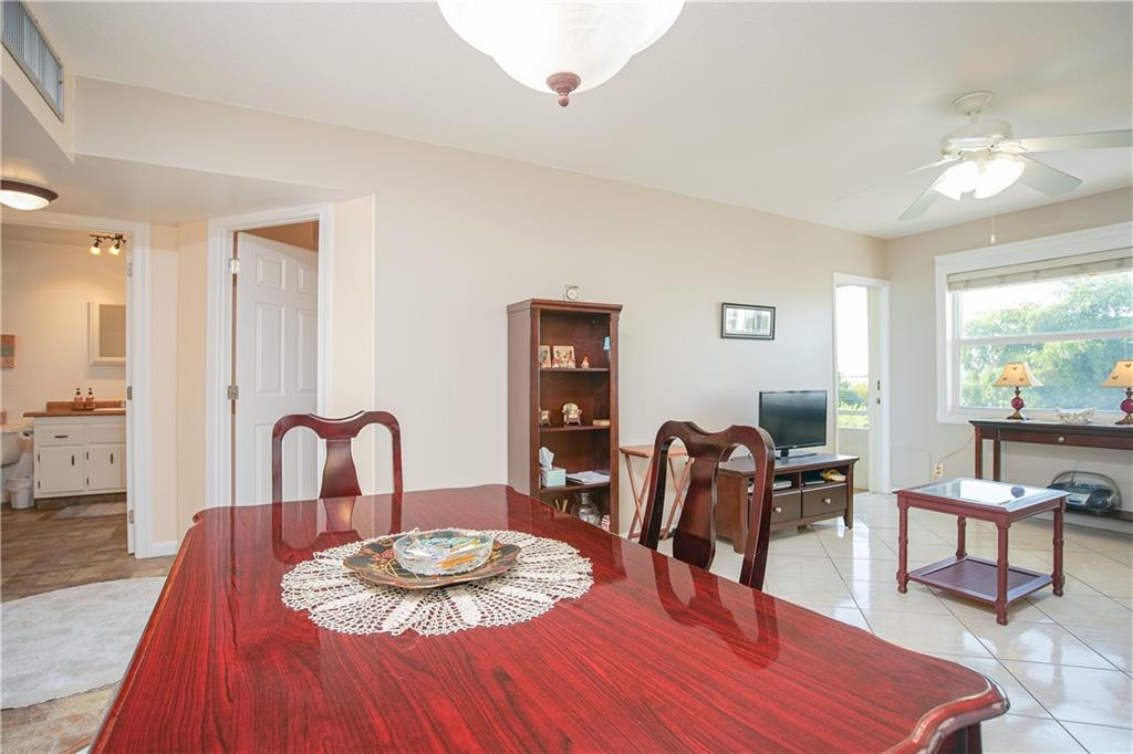 LAUDERHILL EAST - Residential