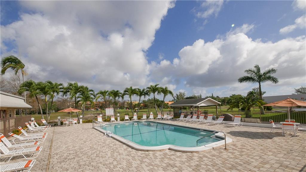 LAUDERHILL EAST - Residential