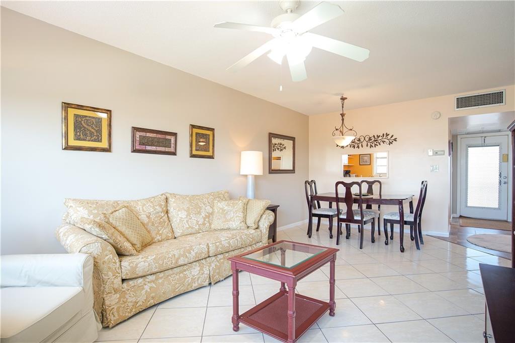 LAUDERHILL EAST - Residential