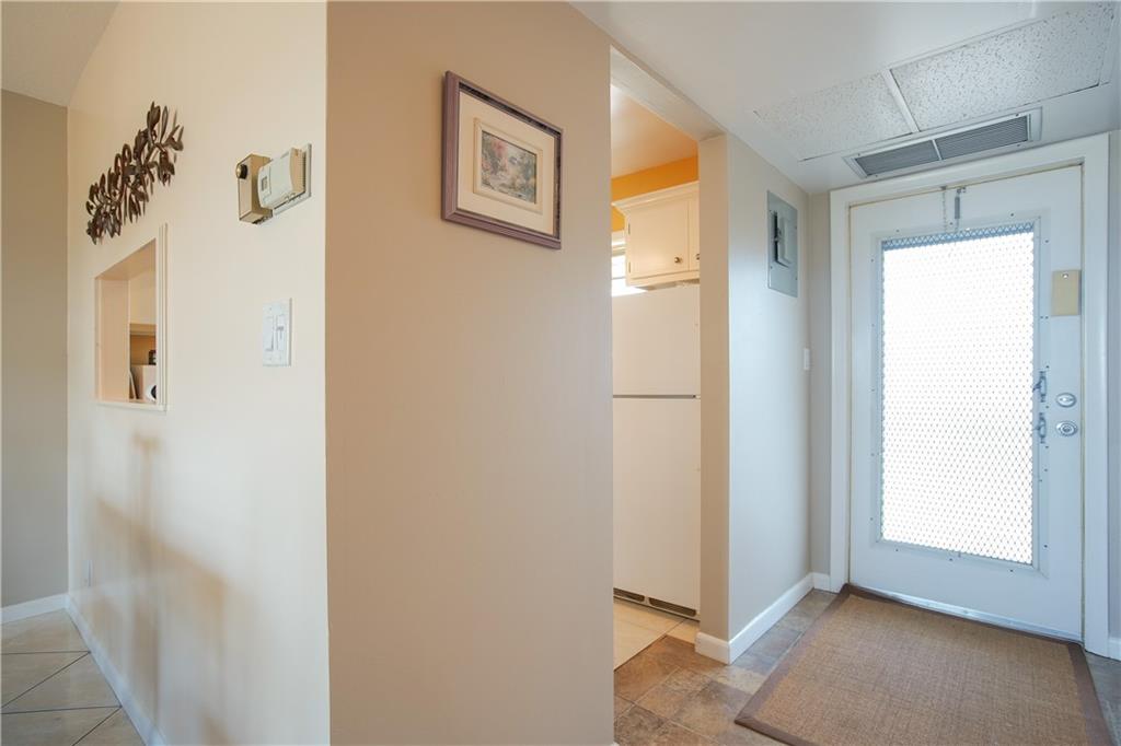LAUDERHILL EAST - Residential