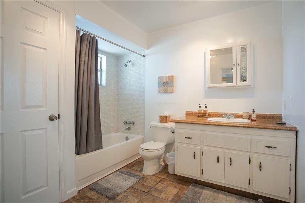 LAUDERHILL EAST - Residential