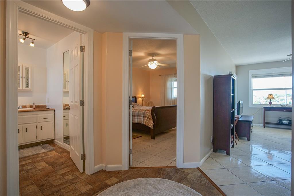 LAUDERHILL EAST - Residential