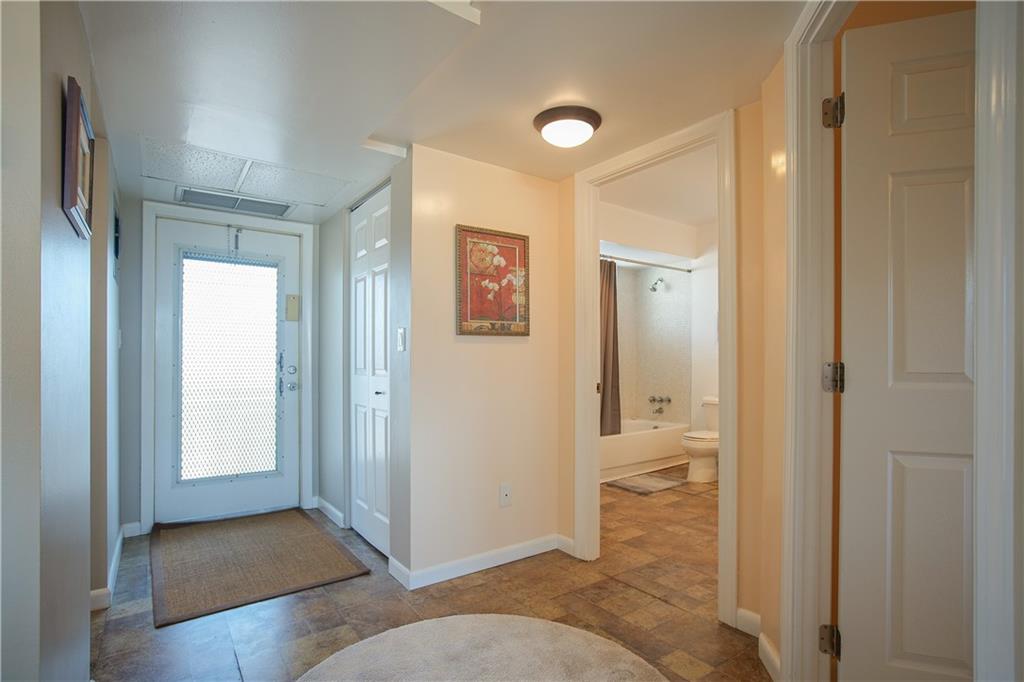 LAUDERHILL EAST - Residential