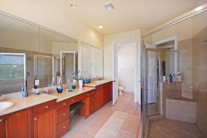 VERSAILLES - Residential