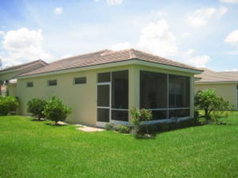 A home in Port Saint Lucie