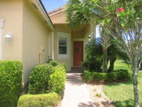 A home in Port Saint Lucie