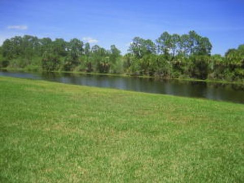 A home in Port Saint Lucie