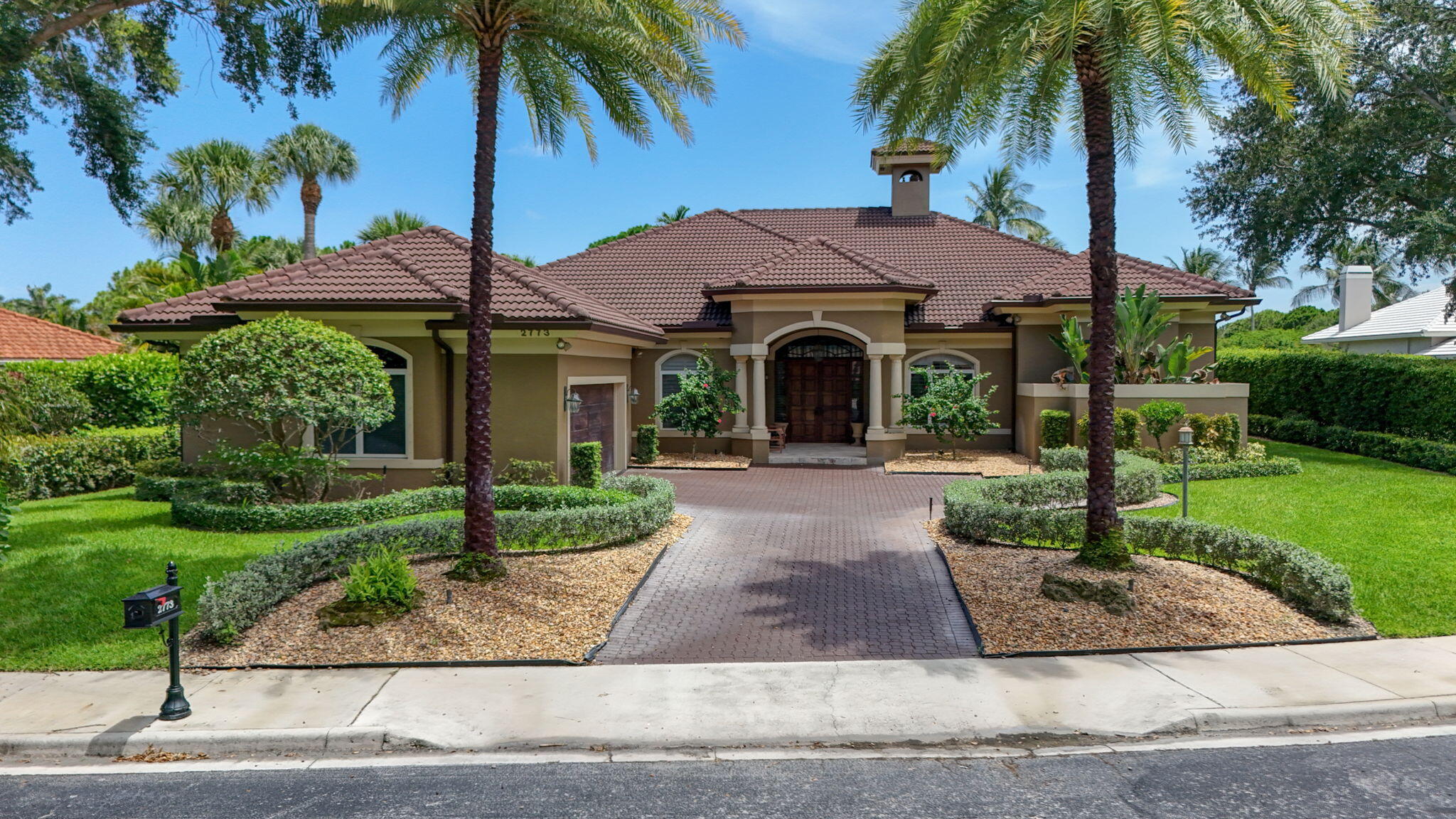 2773 Tecumseh Drive