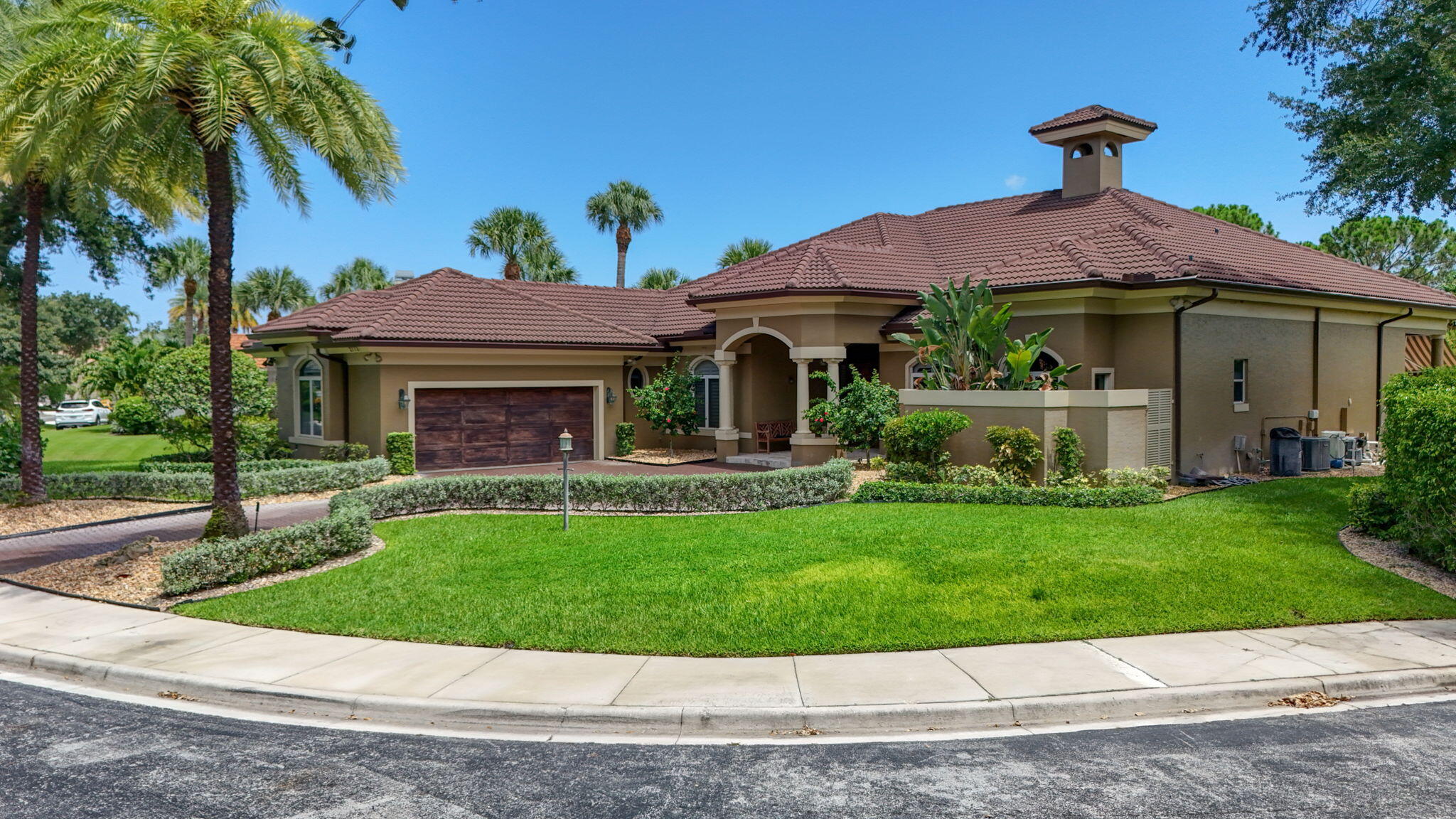 2773 Tecumseh Drive