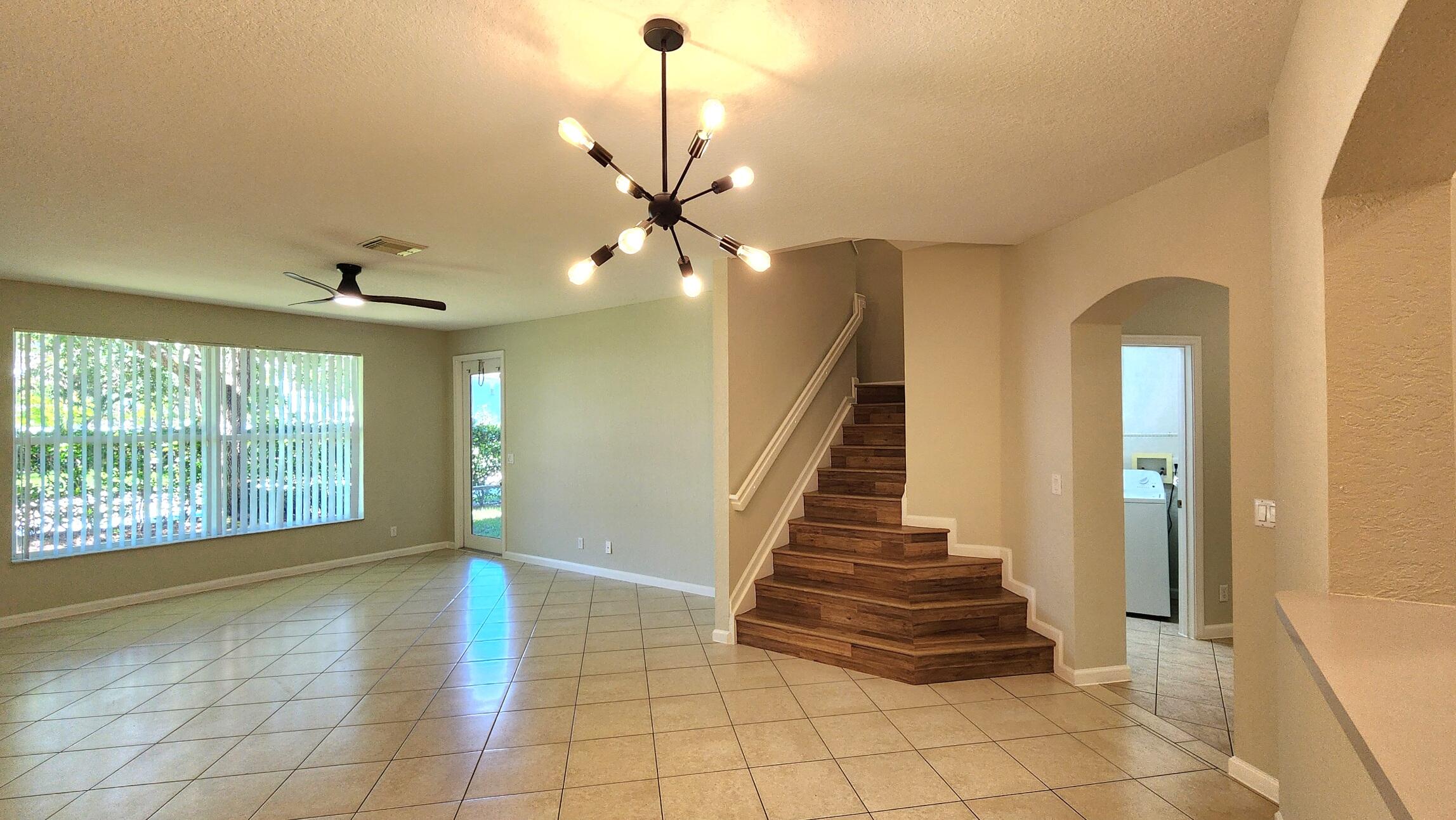 2124 Oakmont Drive